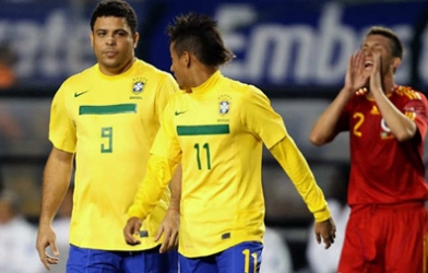 Lập cú đúp vào lưới Croatia giúp Neymar vượt mặt “Ro béo”