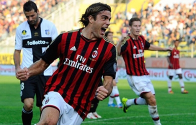 Không có tiền, Milan lại phải đem cầu thủ ra đổi