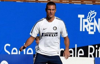 Nemanja Vidic nói gì trước cơ hội đối đầu với Man Utd?