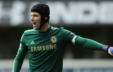Petr Cech đứng trước nguy cơ ‘bật bãi’ khỏi Chelsea
