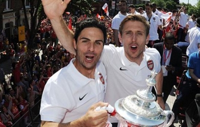 Chuyển Nhượng 4/8: Bilbao quyết đưa Arteta và Monreal về La Liga