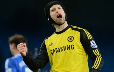 Người đại diện tiết lộ tương lai của Petr Cech