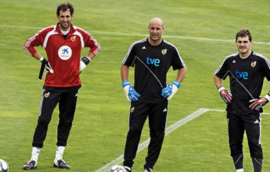 Liverpool nhắm ‘hàng thải’ của Real để thay thế cho Pepe Reina