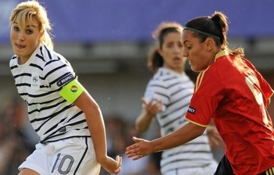 VIDEO: Siêu phẩm ban bật của nữ cầu thủ tại giải U20 thế giới