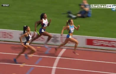 VIDEO: Pha bứt tốc độ về đích khó tin của nữ VĐV người Pháp