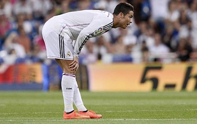 Real Madrid lại lo sốt vó vì Ronaldo