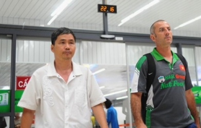 HLV Guillaume: U19 Việt Nam sẽ đá cống hiến vì người hâm mộ