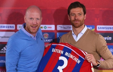 Huyền thoại bóng đá Đức ‘dìm hàng’ Xabi Alonso