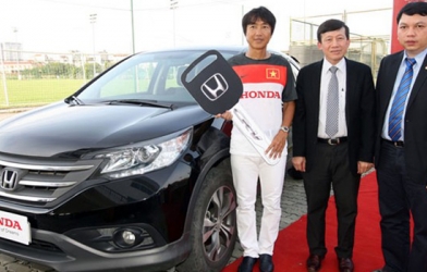 Cầu thủ Việt Nam được treo thưởng lớn nếu vô địch AFF Cup