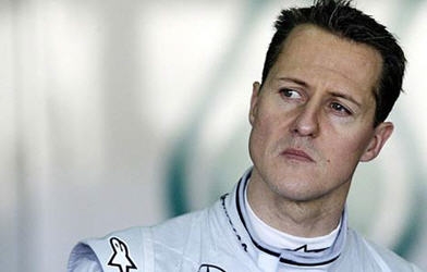 Schumacher được 15 chuyên gia chăm sóc tại gia