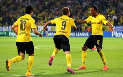 Vắng nhiều trụ cột, Dortmund vẫn nhẹ nhàng đánh bại Arsenal