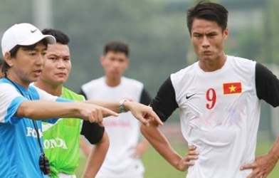 HLV Miura 'khích tướng' các học trò trước trận gặp Kyrgizstan