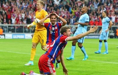 VIDEO: Bayern bị mất oan 2 quả penalty trận gặp Man City