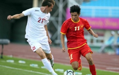 Thắng Kyrgyzstan, U23 Việt Nam gặp UAE ở vòng 1/8