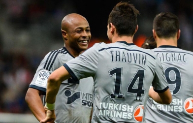 VIDEO: Siêu phẩm ghi bàn đầy ngẫu hứng theo phong cách Rabona của sao Ligue 1