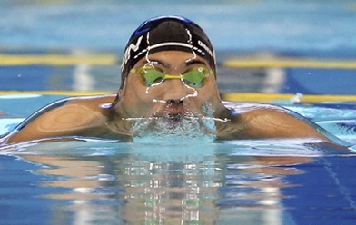 Nhật Bản đuổi vận động viên bơi vì tội ăn cắp