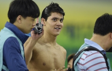 ASIAD 17: Ba VĐV bơi lội Singapore trốn ra ngoài 'bay đêm' dẫn đến say xỉn