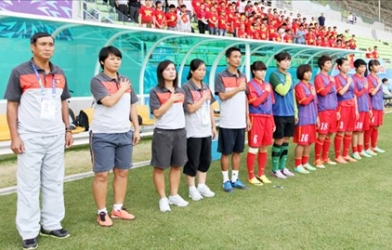ĐT nữ Việt Nam có nên gắn bó lâu dài với HLV Mai Đức Chung?