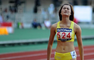 VIDEO: Quách Thị Lan hụt vàng 400m đáng tiếc vì VĐV gốc Phi (ASIAD 17)