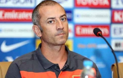 HLV Guillaume: Chúng tôi đến đây để giành vé dự U20 thế giới