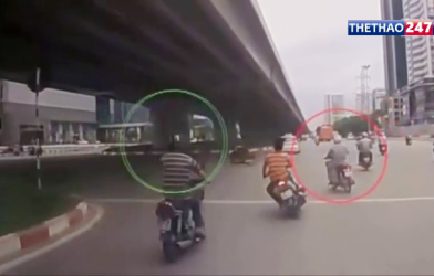 VIDEO: Tổng hợp 10 tình huống lái xe kiểu tự sát ở Việt Nam