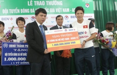 ĐT nữ Việt Nam nhận thưởng 2 tỷ đồng sau thành công tại Asiad 17