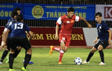 Đè bẹp U21 Singapore, HLV U21 Việt Nam đã nghĩ tới U19 HAGL