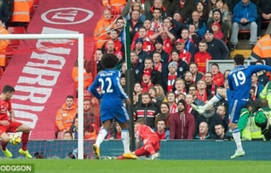 VIDEO: Phút 67 - Diego Costa nâng tỷ số 2-1 cho Chelsea (Liverpool 1-2 Chelsea)