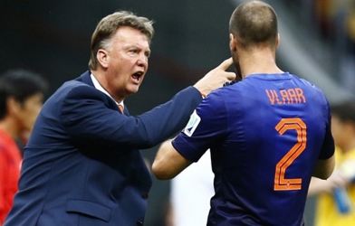 Man Utd sắp có trung vệ giá rẻ chất lượng cao