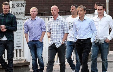 “Thế hệ vàng 92” của Quỷ đỏ đã có đội bóng riêng