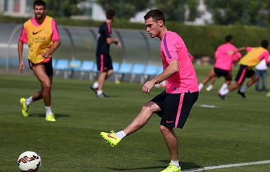 Một loạt tình tiết sốc về Vermaelen được hé lộ