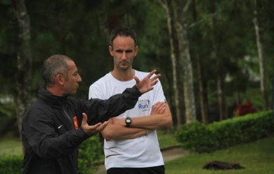 HAGL bắt đầu làm việc với HLV thể lực và tiền đạo ngoại