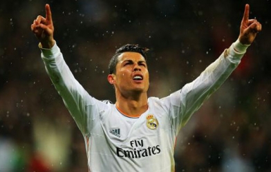 Basel vs Real Madrid: Messi gọi, Ronaldo có trả lời?