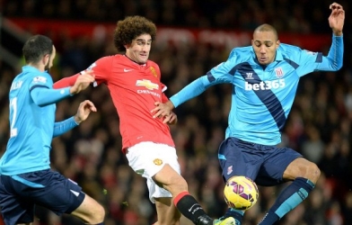 Video clip bàn thắng: Man United 2-1 Stoke City - Kéo dài mạch chiến thắng