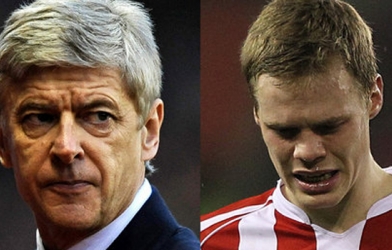 HLV Wenger: 'Stoke đừng có mà dọa nạt Arsenal'