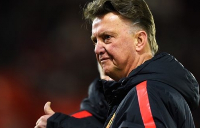 Đại chiến Man Utd vs Liverpool: Van Gaal tuyên chiến Rodgers