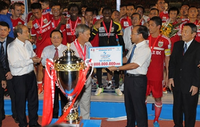 Lộ diện nhà tài trợ mới của V-League