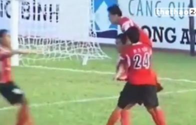 VIDEO: Chí Công ăn mừng 3 lần như Ronaldo sau khi ghi bàn vào lưới HAGL