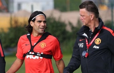 Chuyển nhượng 16/1: Tin chuyển nhượng về Falcao, Reid, Jovetic...