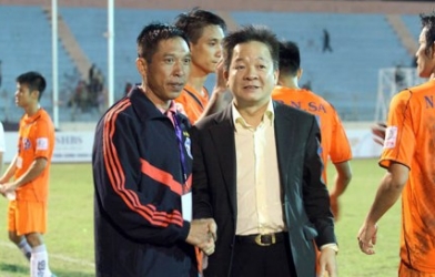 Bầu Hiển thưởng đậm cho SHB.Đà Nẵng sau chiến thắng đầu tiên