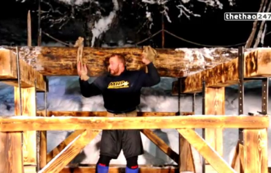 VIDEO: Lực sỹ phim 'Game of Thrones' phá kỷ lục ngàn năm ở cuộc thi cơ bắp