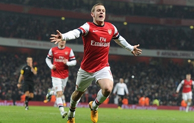 Liverpool chọn sao của Arsenal thế chỗ Gerrard