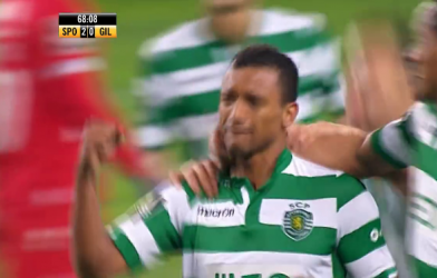 VIDEO: Nani òa khóc sau khi lập siêu phẩm của sự nghiệp