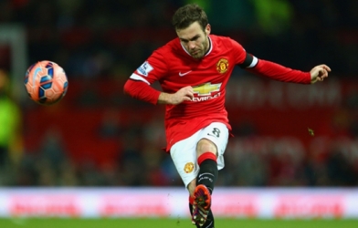 Đây là lúc Van Gaal nên tin tưởng Juan Mata