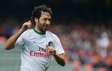 VIDEO: Gonzalez - huyền thoại Real ghi bàn thắng đầu tiên trên đất Mỹ