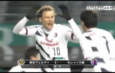VIDEO: Diego Forlan ghi siêu phẩm từ khoảng cách 30m cho đội bóng Nhật
