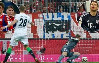VIDEO: Neuer mắc sai lầm ngớ ngẩn khiến Bayern thua trận đầu tiên trên sân nhà