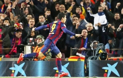 Enrique tấm tắc khen Suarez