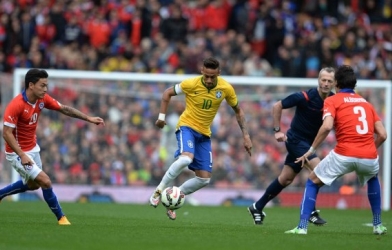 VIDEO: Màn trình diễn của Neymar trong trận đấu với Chile