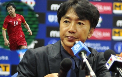 'Đừng hỏi tôi về Công Phượng' - quan điểm của HLV người Nhật